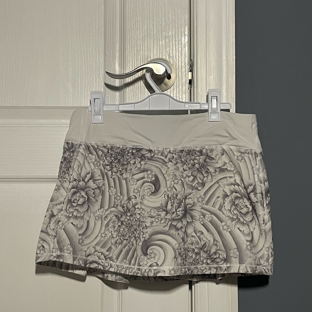 lululemon Pace Rival Mid-Rise Skirt limited edition